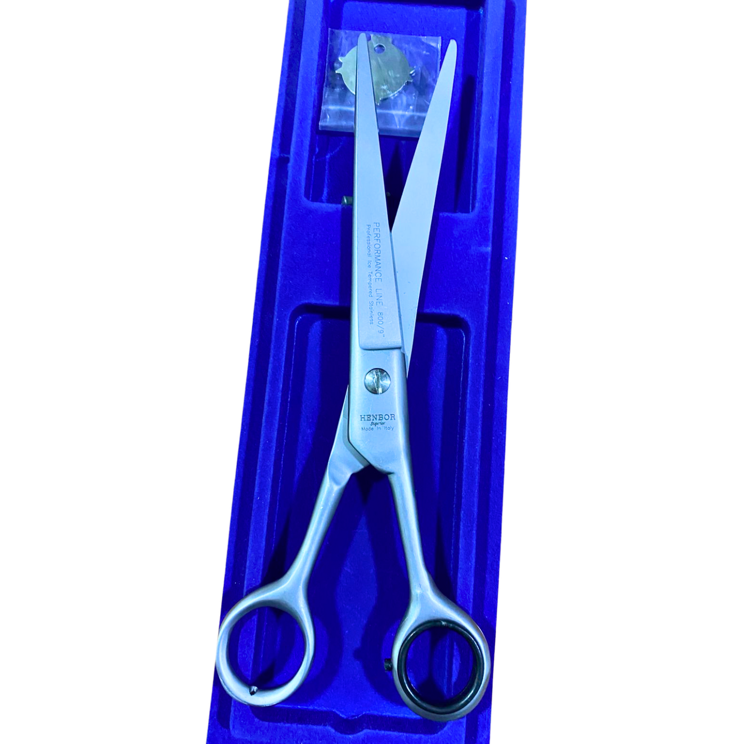 Tijera Henbor Italiana MicroDentada 800 Barber Line 9''
